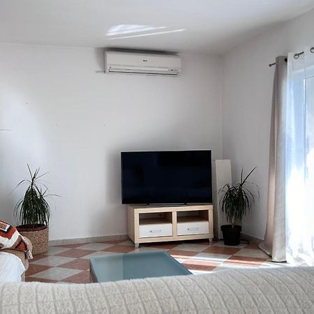Apartments Palatium Каштела Номер фото